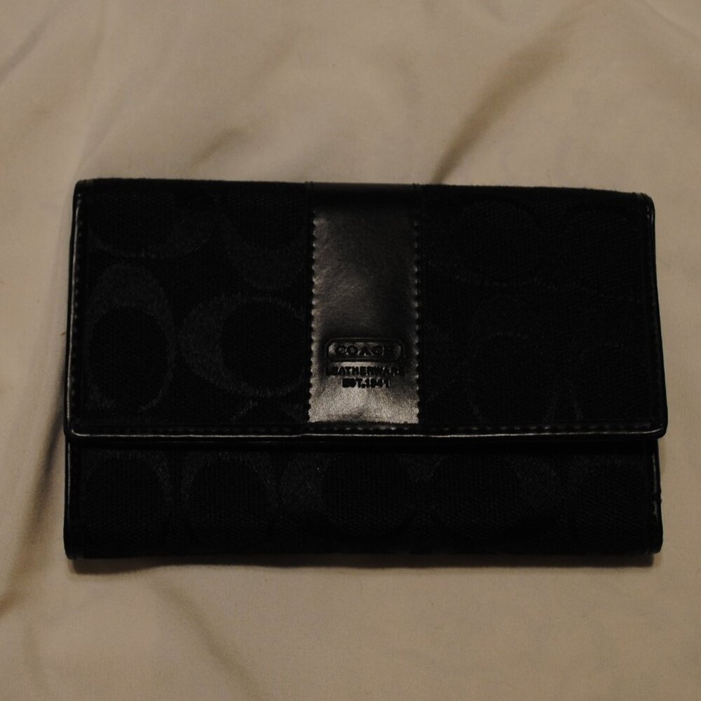 COACH BLACK CLASSIC "C" & LEATHER WOMENS WALLET